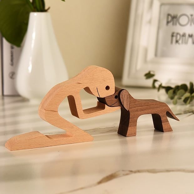 Figura Artigianale Famiglia e Animali in Legno